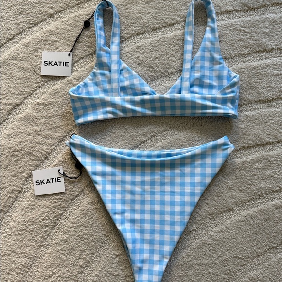 BRAND NEW Skatie Blue and White Gingham Bikini Set - Picture 4 of 7
